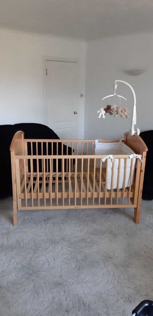 cosatto hogarth cot bed
